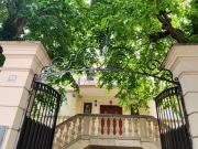 Maison 12 pièces 360 m²