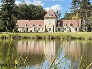 Maison 12 pièces 365 m²