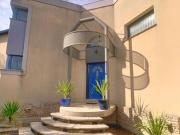 Maison 12 pièces 365 m²