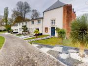 Maison 12 pièces 345 m²