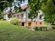 Maison 12 pièces 374 m²