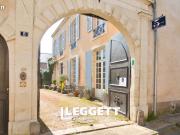 Maison 12 pièces 384 m²