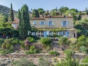 Maison 12 pièces 392 m²