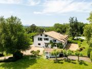 Maison 12 pièces 450 m²