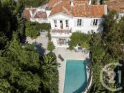 Maison 12 pièces 476 m²