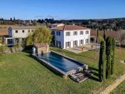 Maison 12 pièces 828 m²