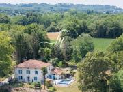 Maison 13 pièces 270 m²