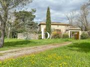 Maison 13 pièces 300 m²