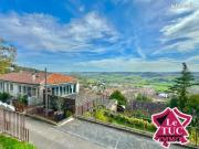 Maison 13 pièces 330 m²