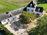 Maison 13 pièces 350 m²