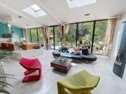 Maison 13 pièces 370 m²