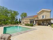 Maison 13 pièces 375 m²
