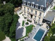 Maison 13 pièces 461 m²