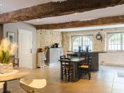 Maison 13 pièces 465 m²