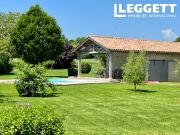 Maison avec piscine et jardin
