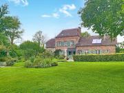 Maison 14 pièces 264 m²