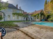 Maison 14 pièces 303 m²