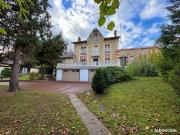 Maison 14 pièces 319 m²