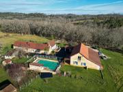 Maison 14 pièces 340 m²