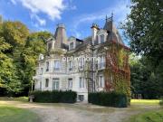 Maison 14 pièces 351 m²