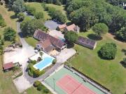 Maison 14 pièces 357 m²