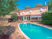 Maison 14 pièces 367 m²