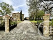 Maison 14 pièces 380 m²