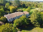 Maison 14 pièces 400 m²