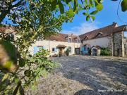 Maison 14 pièces 427 m²