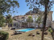 Maison 14 pièces 434 m²