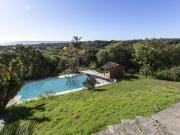 Maison 14 pièces 465 m²