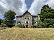 Maison 14 pièces 483 m²