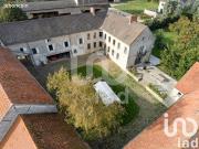 Maison 14 pièces 681 m²