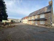 Maison 15 pièces 317 m²