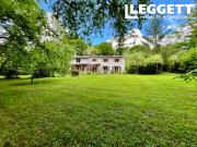 Maison 15 pièces 323 m²