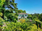 Maison 15 pièces 378 m²
