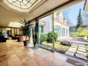 Maison 15 pièces 390 m²