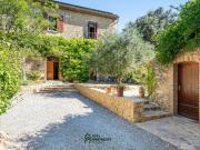 Maison 15 pièces 400 m²