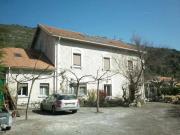 Maison 15 pièces 400 m²