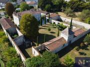 Maison 15 pièces 455 m²