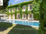 Maison 15 pièces 500 m²