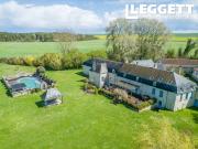 Maison 15 pièces 592 m²