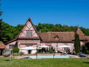 Maison 15 pièces 683 m²