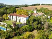 Maison 15 pièces 802 m²