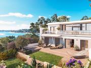 Maison contemporaine en bord de mer avec terrasse