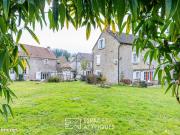 Maison 16 pièces 332 m²