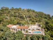 Maison 16 pièces 650 m²