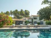 Maison 16 pièces 600 m²