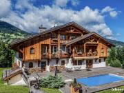 Maison 17 pièces 810 m²