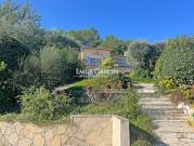 Maison avec jardin et terrasse